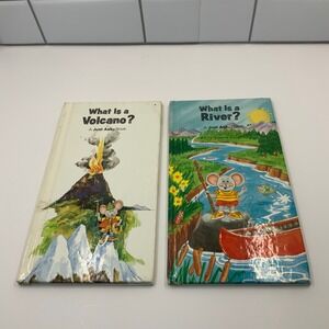 Vintage 1983 Weekly Reader Just Ask Books What Is a Volcano What Is River Lot 2